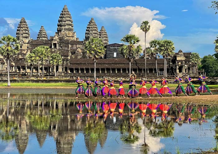 7 Days In-depth Angkor Wat Tour from Phnom Penh with Sunrise Watching
