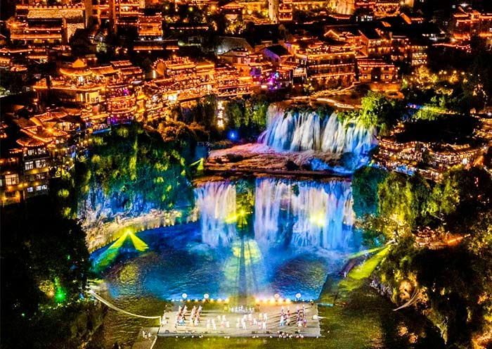 6 Days Surreal Zhangjiajie Tour: Avatar, Furong & Fenghuang Ancient Town