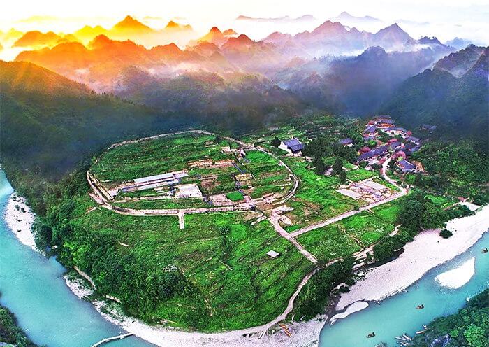 6 Days Zhangjiajie Xiangxi Mysterious Tour: Avatar Mountains, Tusi, Tea Picking, Furong Town