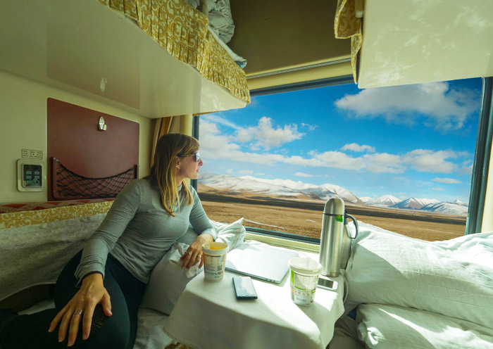 10 Days Qinghai-Tibet Railway Tour from Xining to Lhasa & Everest Base Camp