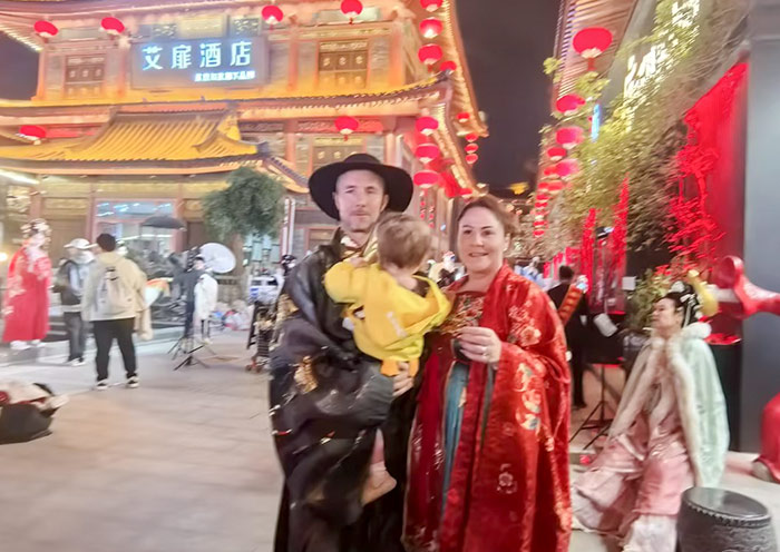 17 Days Chi a Highlights Tour  with Holy Tibet Discovery & Chengdu Pa das