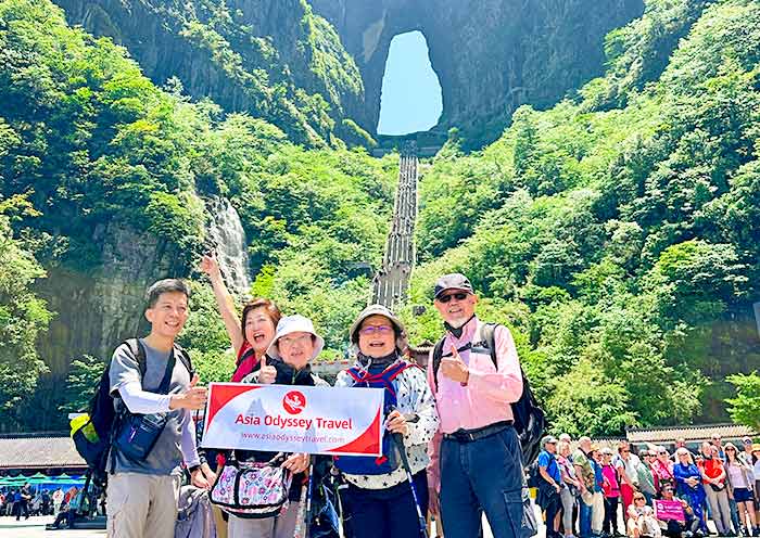 6 Days Zhangjiajie Tour from Singapore: Direct Flight to Zhangjiajie Mountains & Towns - 3